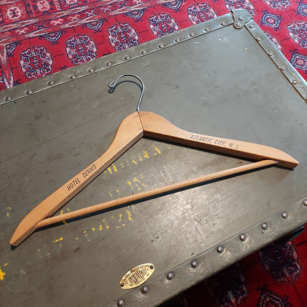 Vintage Hotel Dennis Atlantic City NJ Wooden Coat Hanger Suit Trouser Bar Travel